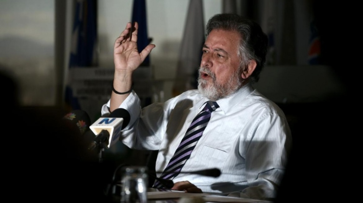 «Ναι» σε κυβερνητικό συνασπισμό ΣΥΡΙΖΑ - ΝΔ λέει ο Πανούσης
